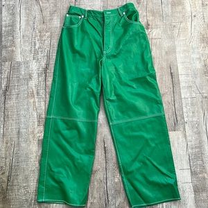 NWT FREE PEOPLE GREEN PANT (fits like a 6)